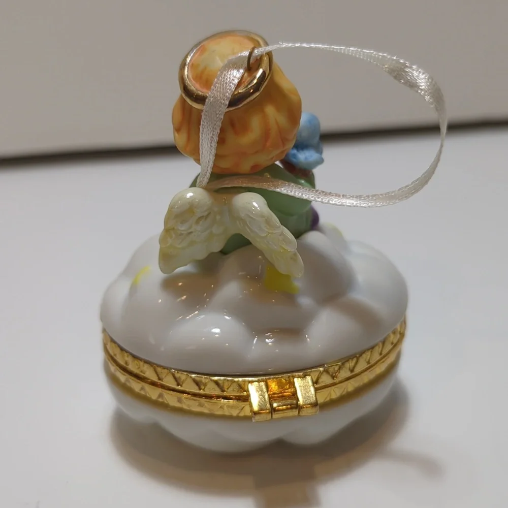 Hallmark 1999 little